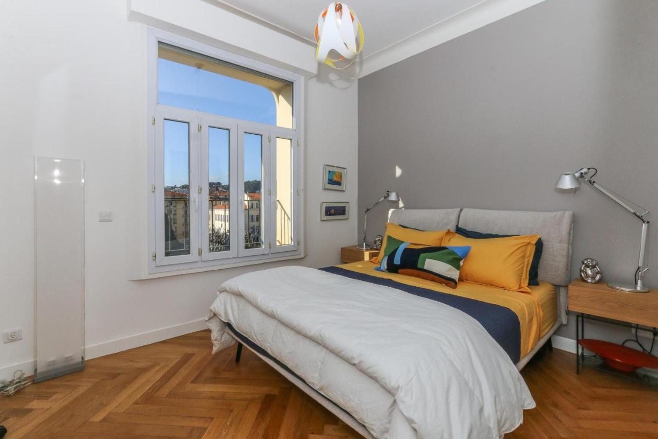 Modern Walking Distance To Beach In Carre D'or Leilighet *