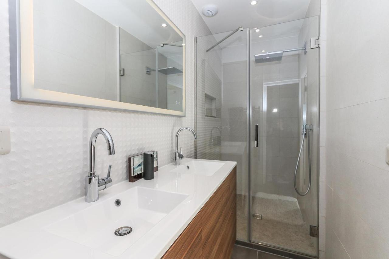 Leilighet Modern Walking Distance To Beach In Carre D'or *